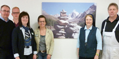 Zahlreiche Fotomotive auf Leinwand zieren die Wände des Krankenhauses. Die Fotomotive stammen dabei von unseren Mitarbeitern.