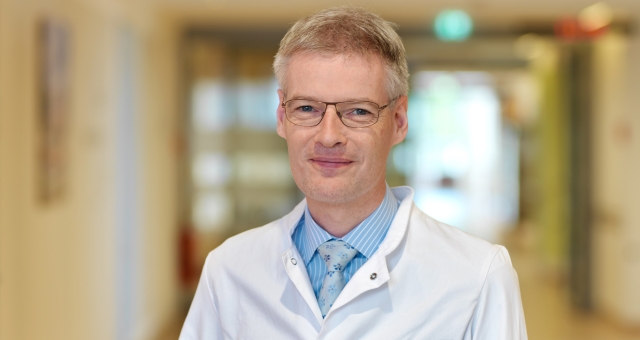 Prof. Dr. med. Thomas Postert, Chefarzt